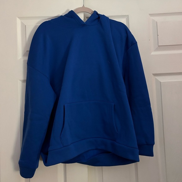 create a kinder planet hoodie - Picture 2 of 3